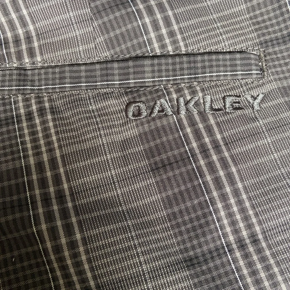Oakley Golf Shorts Plaid‎ 🔥 SZ 36